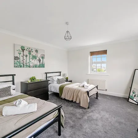 Large Duplex Penthouse In * York